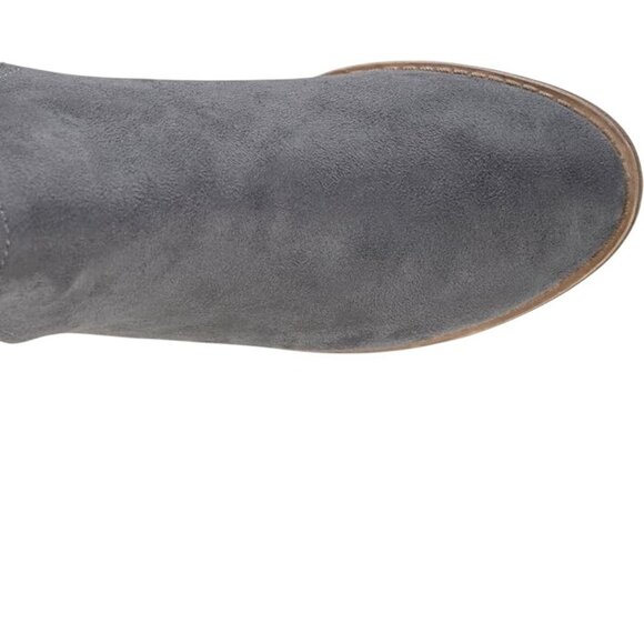 Journee Collection Women's Rimi Notched Ankle Stacked Heel Booties - Picture 4 of 4